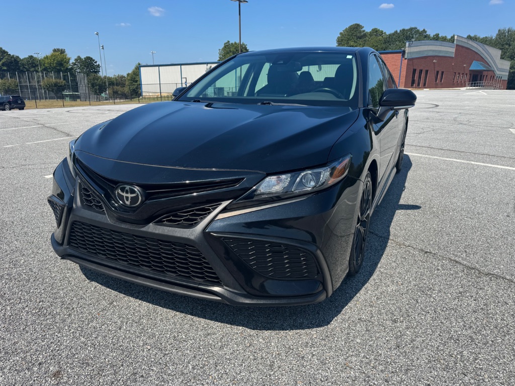 2022 Toyota Camry SE Nightshade - Photo 9